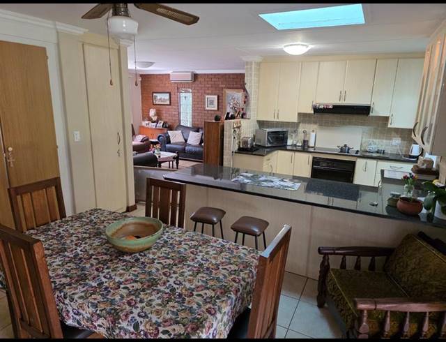 3 BEDROOM HOUSE FOR SALE IN MONTANA PARK